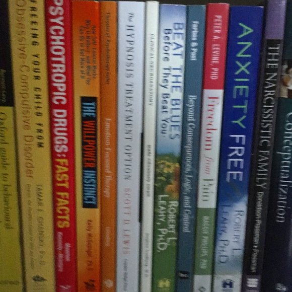 'Getting Over OCD' Psychology Book By Jonathan S. Abramowitz - Picture 8 of 12